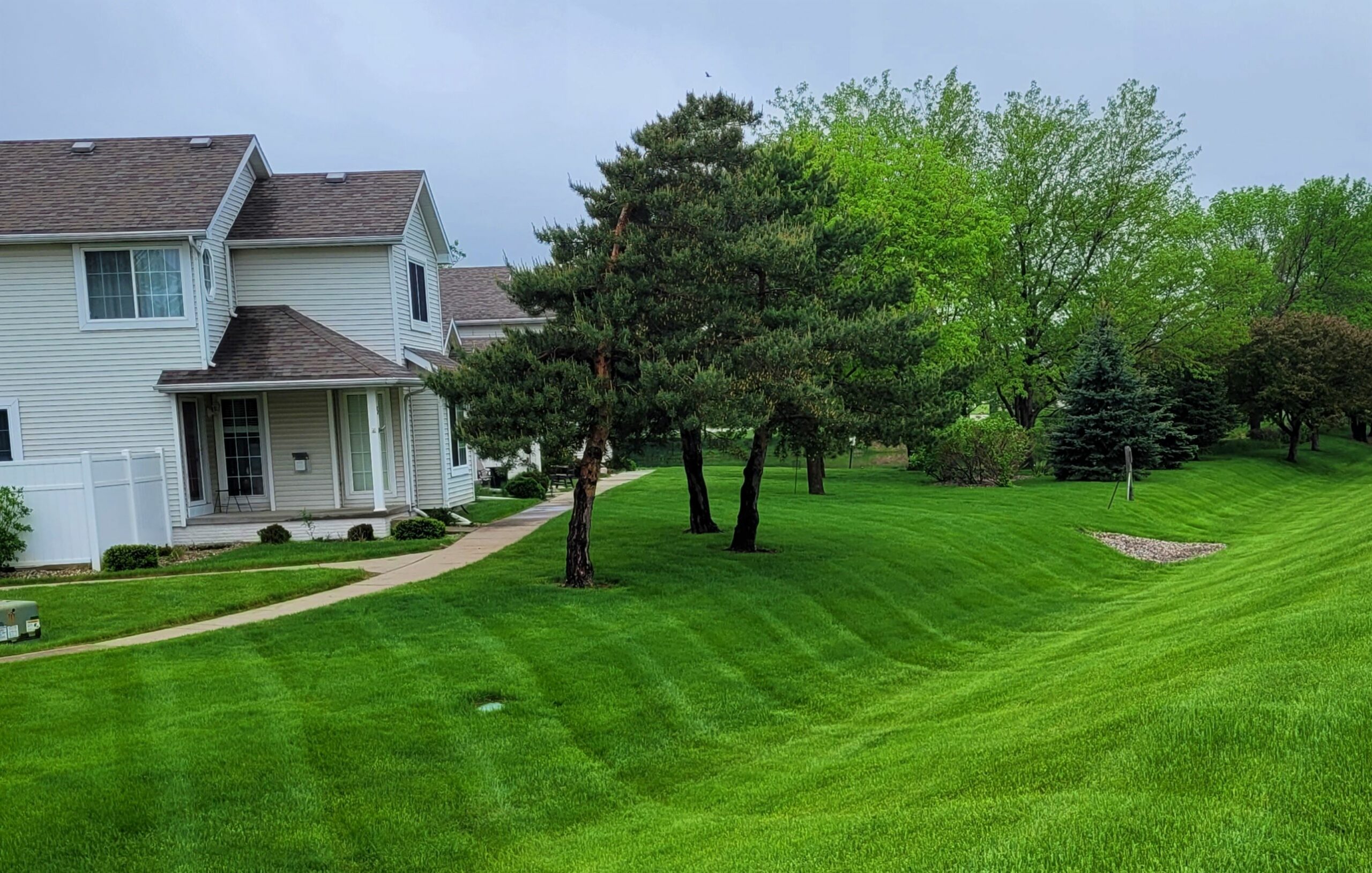 Des Moines Lawn Care Service